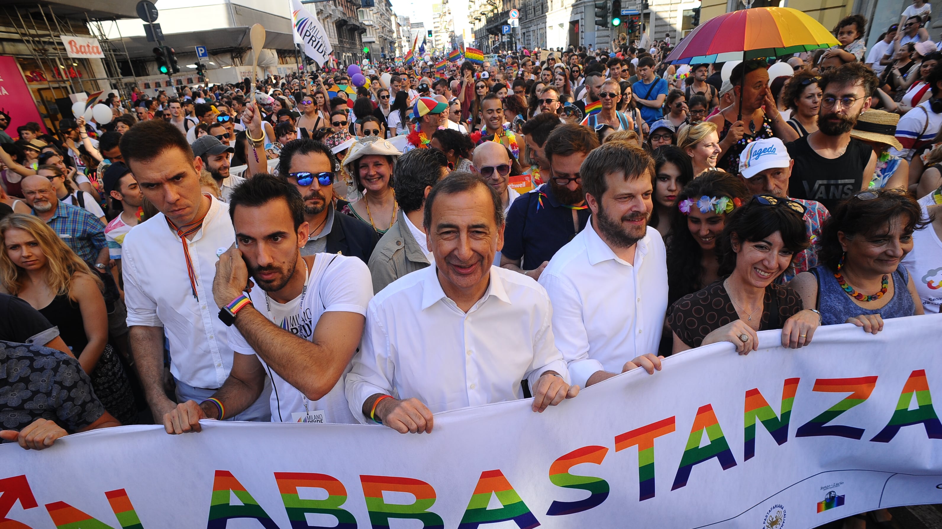 La sinistra scorda gli operai e abbraccia il sesso perverso
