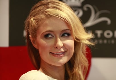 Paris Hilton, sexy e fetish nel nuovo video 15