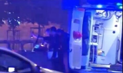 Incidente in via Famagosta, morta donna incinta e un bimbo 8
