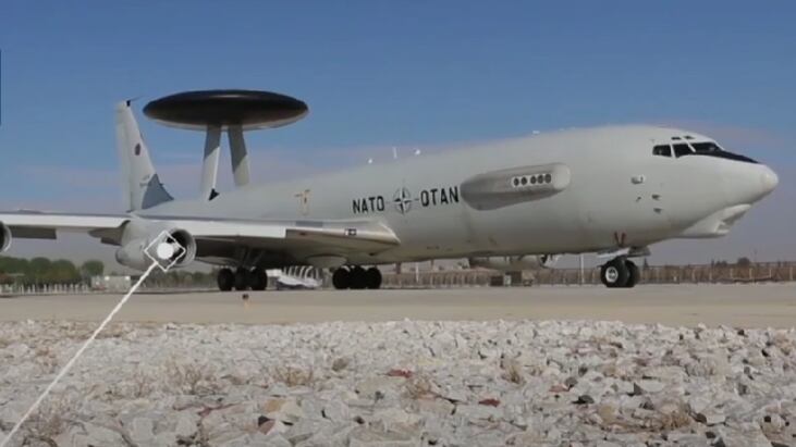 "Allarme a livello Charlie". Allerta sabotaggio nella base Nato degli aerei-spia