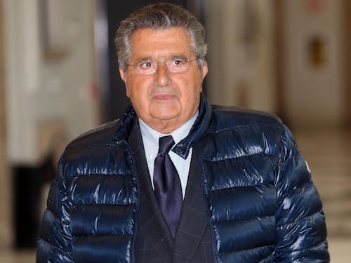 De Benedetti la spara: "Io, indipendente sabotato dai politici"