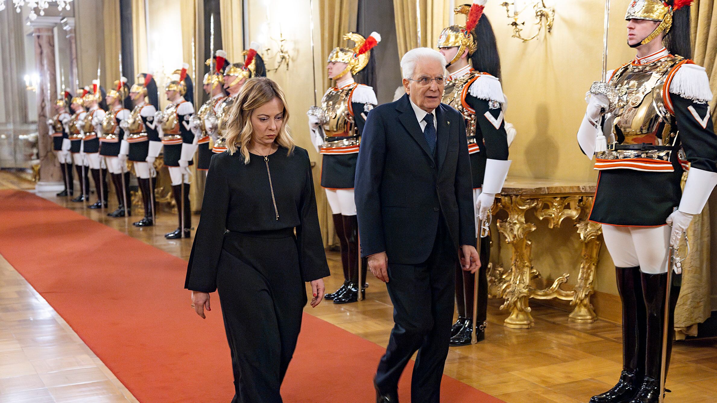Giorgia Meloni al Quirinale da Mattarella: "Inopportune le parole di Garofani". FdI: "Questione chiusa"