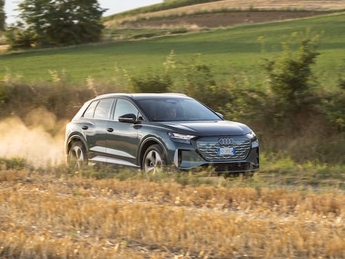 Audi Q4 e-tron 2026, la prova: più efficiente e piacevole tra le curve, ma va configurata bene
