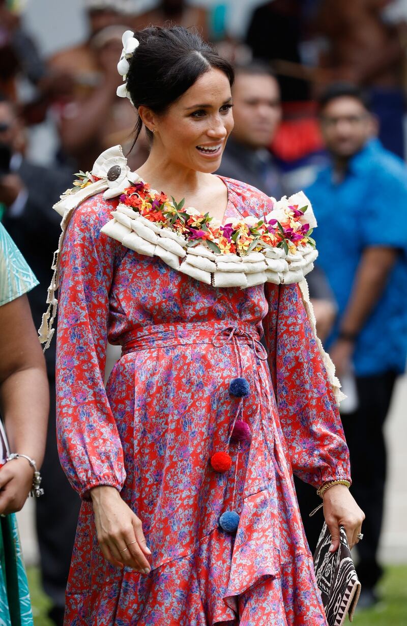 Meghan Markle, i primi scatti in abito premaman 7