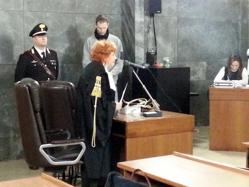 Assalto di Ilda al Cavaliere: è la guerra dei vent'anni