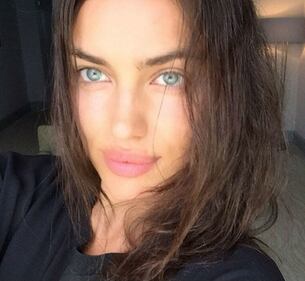 Irina Shayk, bikini sexy per i suoi 30 anni 9