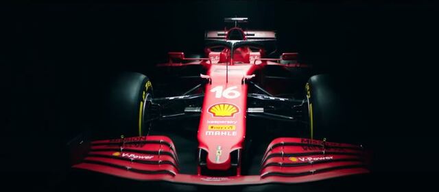 La Ferrari toglie i veli: ecco tutti gli scatti della nuova SF21 1
