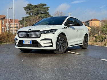 Skoda Enyaq Coupè RS: guarda la gallery del SUV coupè elettrico 2