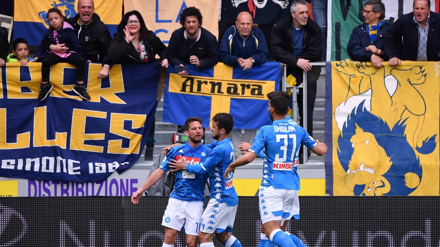 Serie A, il Napoli batte 2-0 il Frosinone. La Lazio vince 2-1 in casa della Samp
