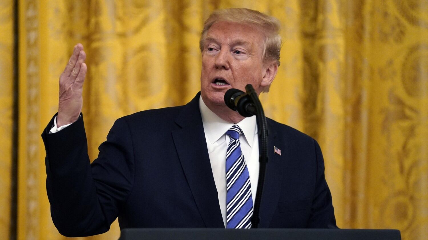 Trump contro Pechino. "Errore non avvertirci". Ed è scontro con Fauci