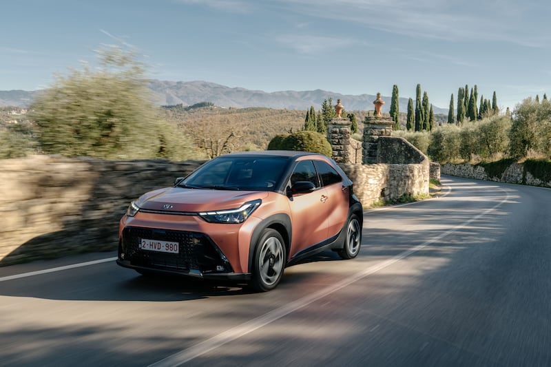 Nuova Toyota Aygo X Hybrid: guarda la gallery 8
