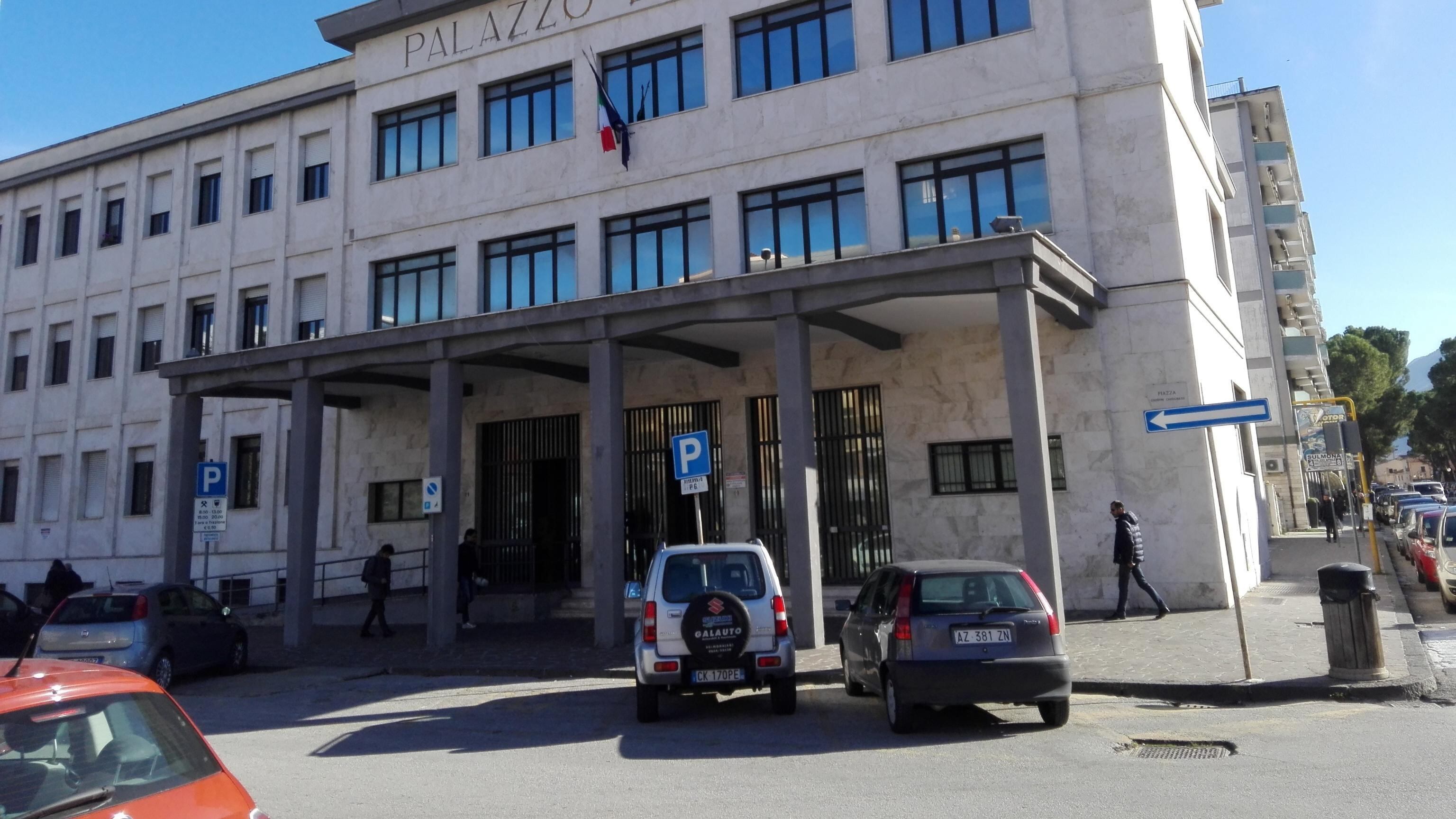 Non può usare il seme congelato del marito morto: i giudici stoppano il testamento