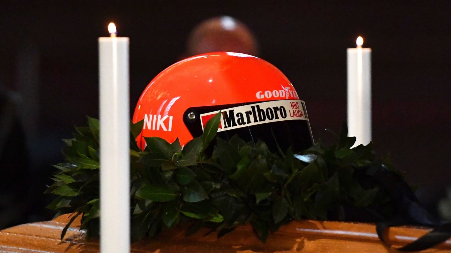 L'ultimo saluto a Niki Lauda 2