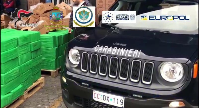 Colpo alla 'ndrangheta: sequestrata una tonnellata di cocaina 4