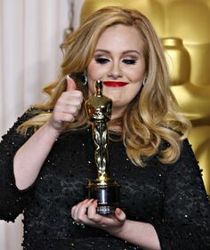 La cantante Adele, le foto 10