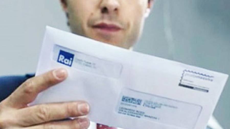 Proposta di legge dei grillini: "Abolire il canone Rai". Ma la Società è contraria