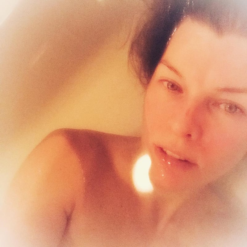 Milla Jovovich, le foto dell'attrice 1