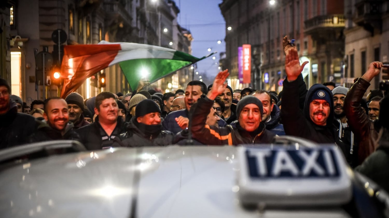 Tassisti divisi: dal 23 marzo probabile stop