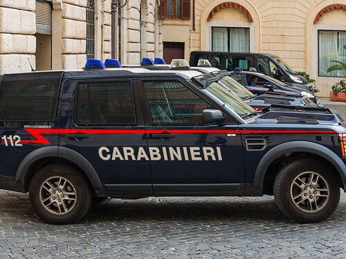 "Andiamo a fare la spesa". Albanesi beccati a spacciare