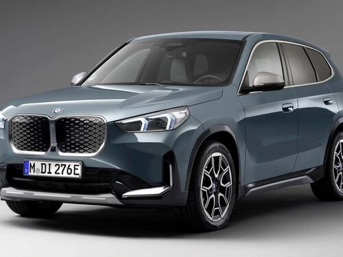 Bmw iX1 eDrive20, svelata a Monaco l’elettrica entry-level