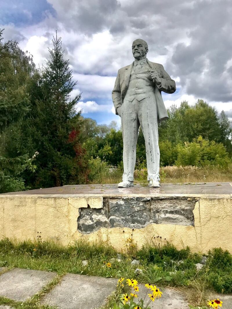 La statua di Lenin senza nome