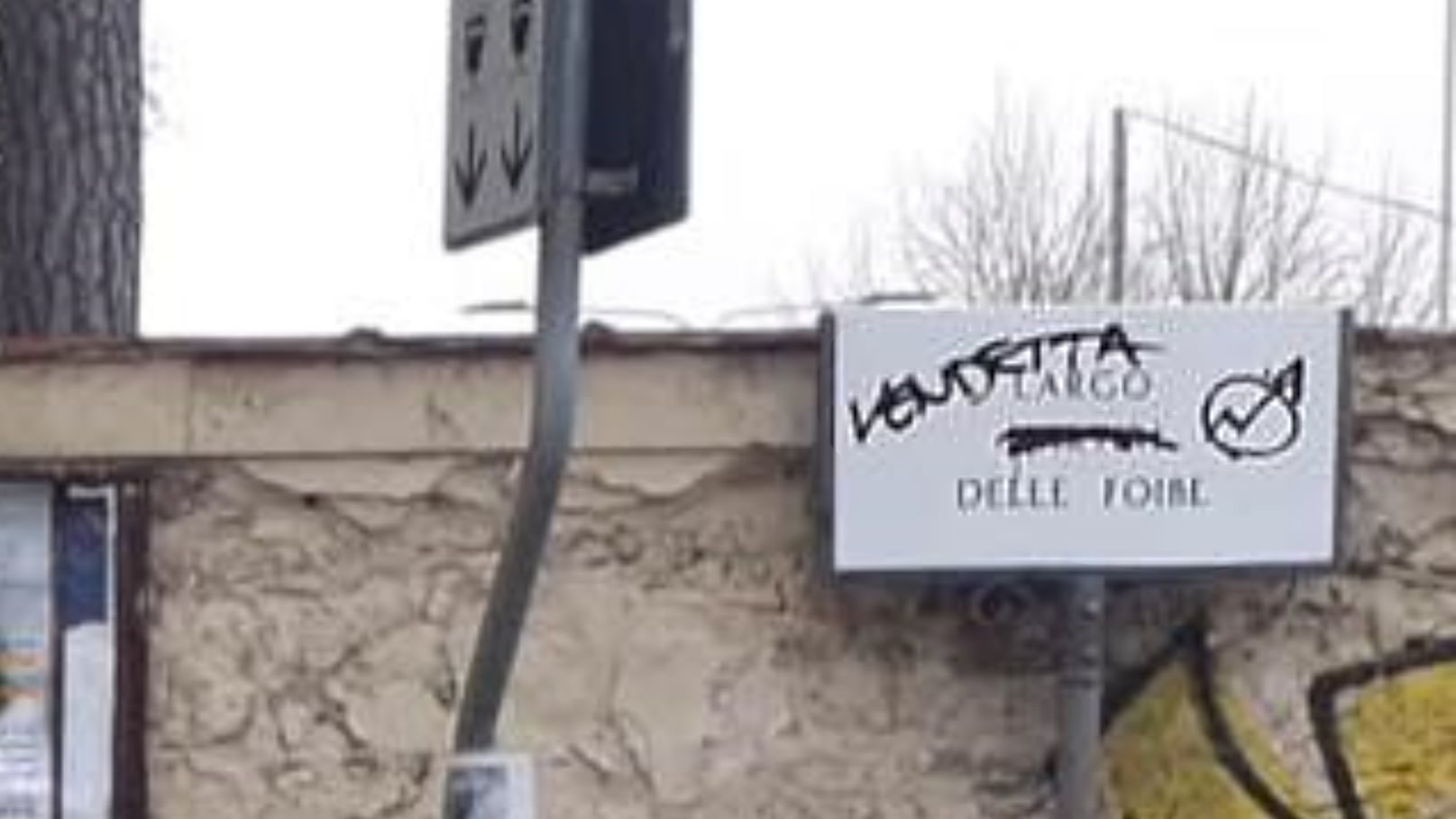 "Vendetta". Vandalizzata la targa dedicata alle vittime delle foibe