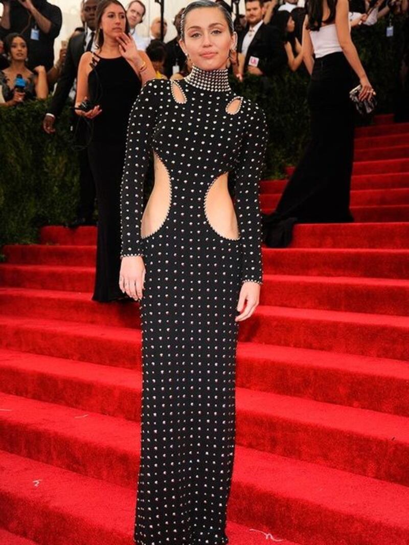 Miley Cyrus, le foto sexy 23