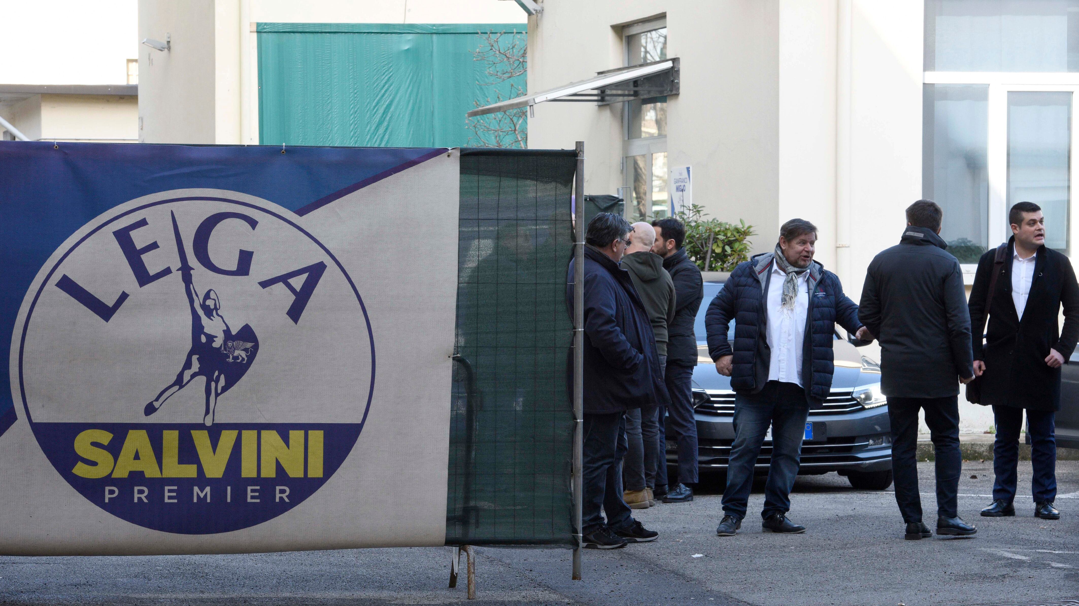 La partita dentro la Lega: congresso dopo l'inverno. E primo test in Lombardia
