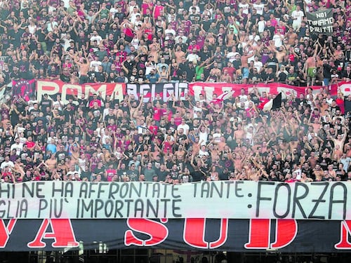 Milan, quel no che sembra tanto un gesto da regime