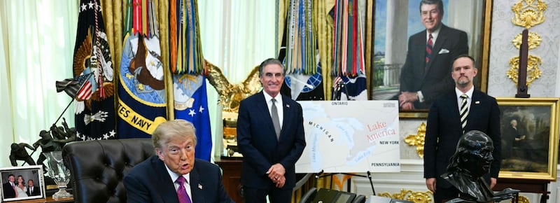 Trump: “Ho parlato con Putin, non attaccherà la Nato”. Il capo della Cia a Mosca: “Situazione cupa per voi, trattate”