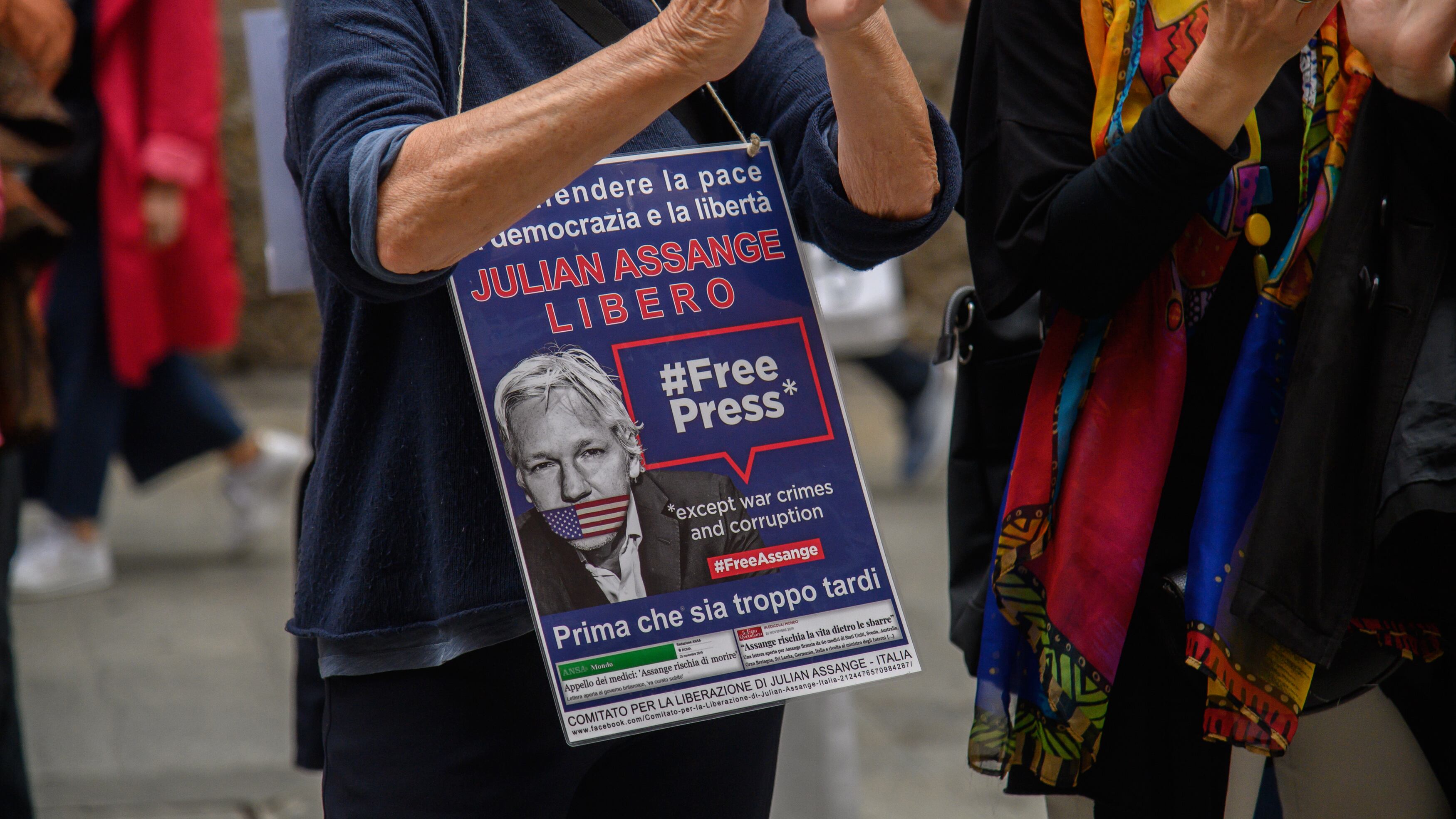 Assange incassa una vittoria: "Appello contro l'estradizione"
