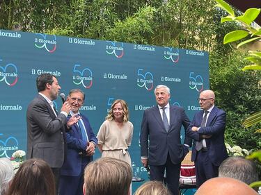 Politici, vip e imprenditori all'evento per i 50 anni del Giornale 6