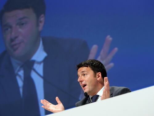 Renzi lancia la sfida alla Cgil: "Neoassunti senza articolo 18"