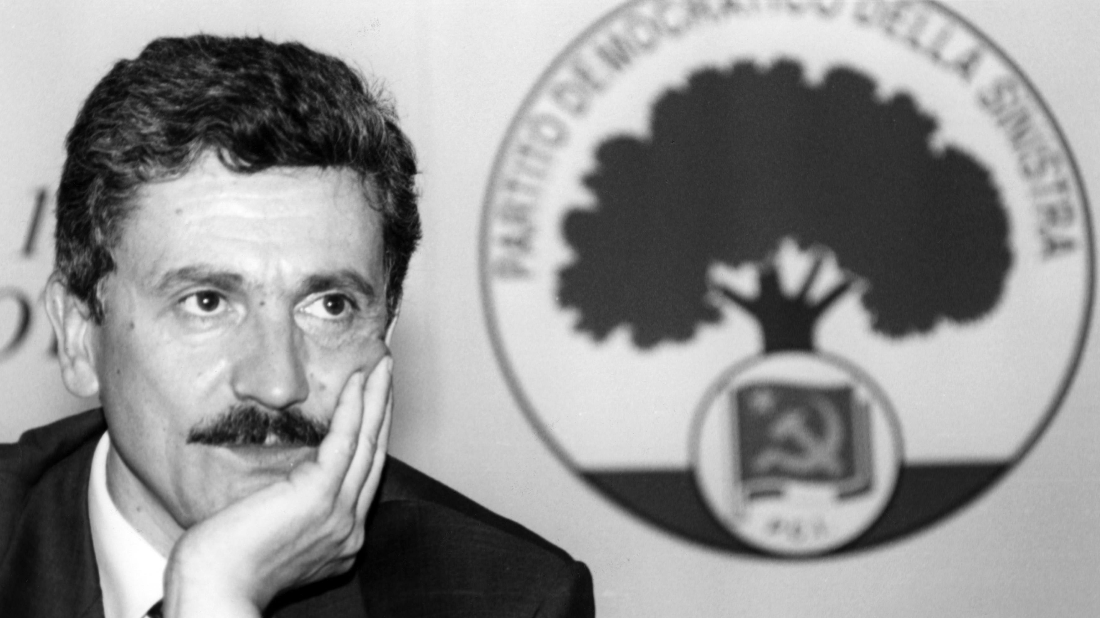 "Quando D'Alema dovette mollare la casa. E Feltri mi convocò: Ora sei assunto"