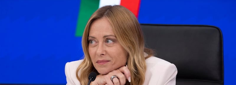 Bollo auto, Meloni: “L’abolizione non vale solo per il 2027. Sarà definitiva”
