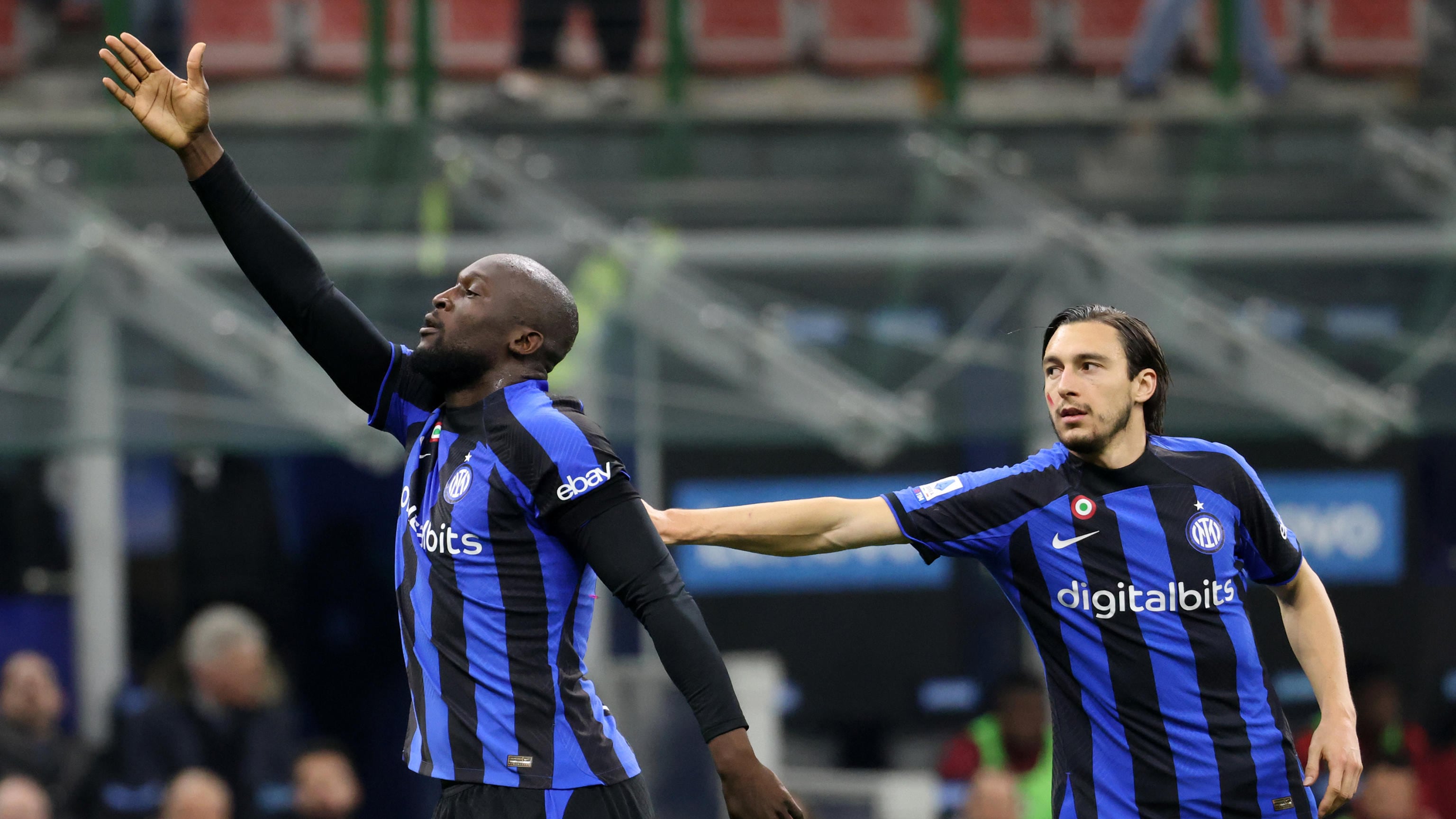 "Ti vorrò sempre bene". Il commosso ricordo di Lukaku per l'amico Atsu