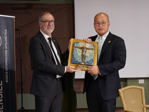 Hong Kong: premio ‘Fatti per la verità’ a Jimmy Lai, fondatore di Apple Daily