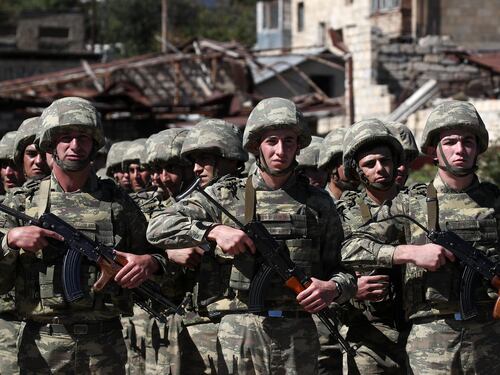 "Nuova guerra molto probabile": alta tensione tra Armenia e Azerbaigian