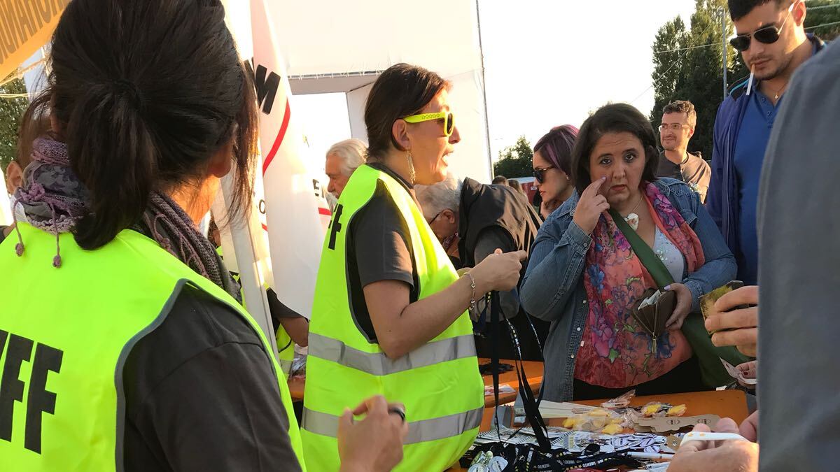 Bestemmie e veleni, giorno nero M5s
