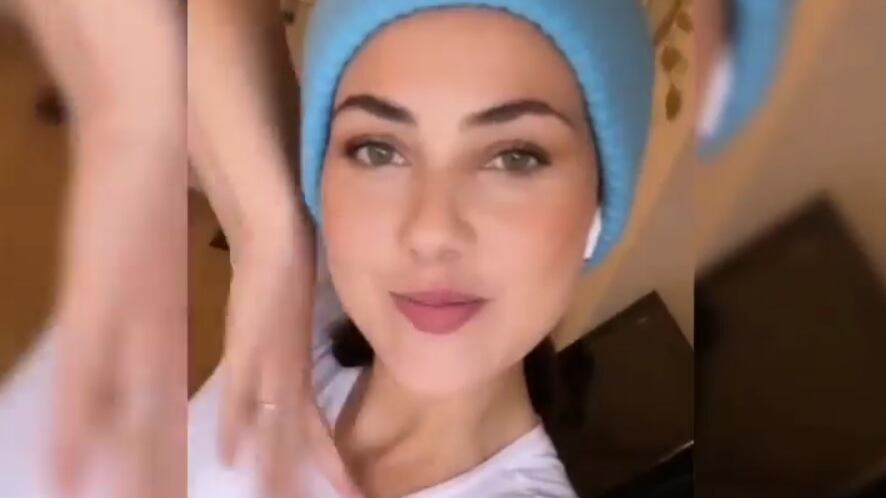Gf, Rosalinda abbandona i social: "Minacce e cattiverie contro di me"