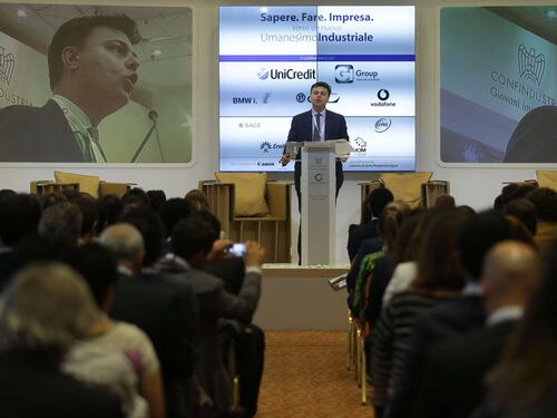 I giovani industriali: "Governo? Fiducia a tempo"