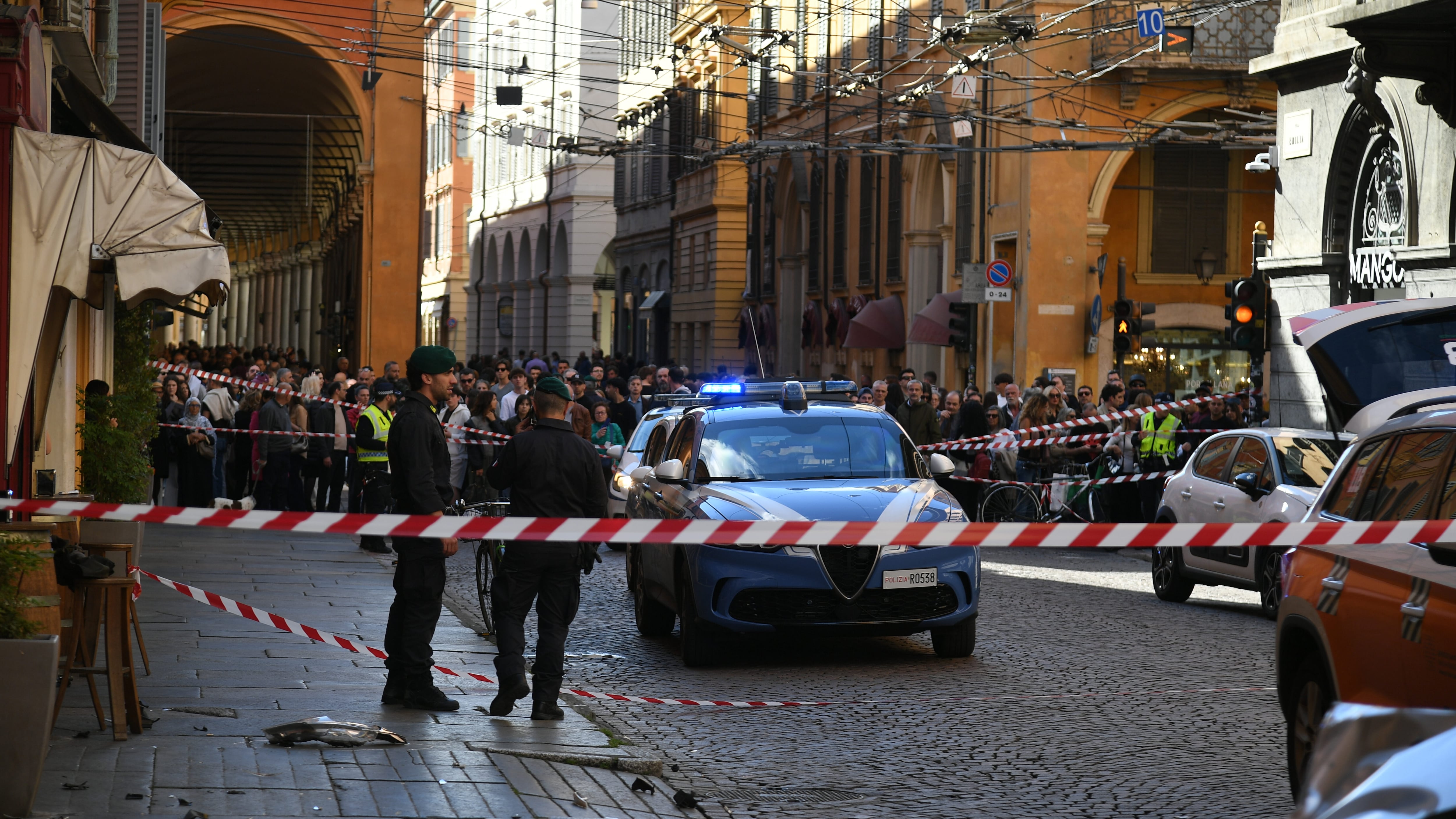 I "neo-italiani" e l'integrazione impossibile: la polveriera che la sinistra non vuol vedere