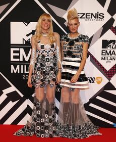 MTV EMA 2015, red carpet stellare a Milano 10
