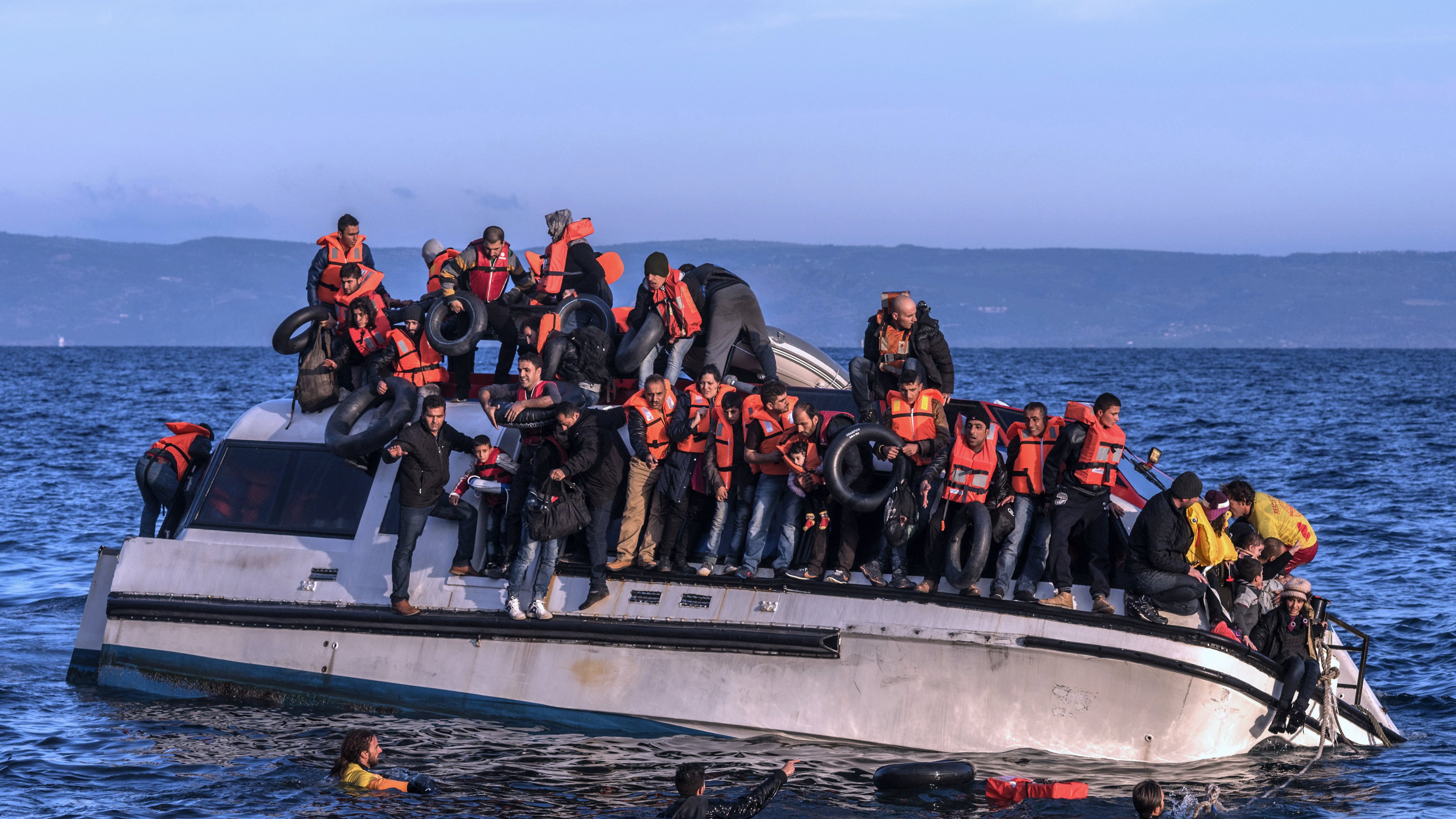 Migranti, l'Ue al nuovo governo: "La linea italiana non può cambiare"