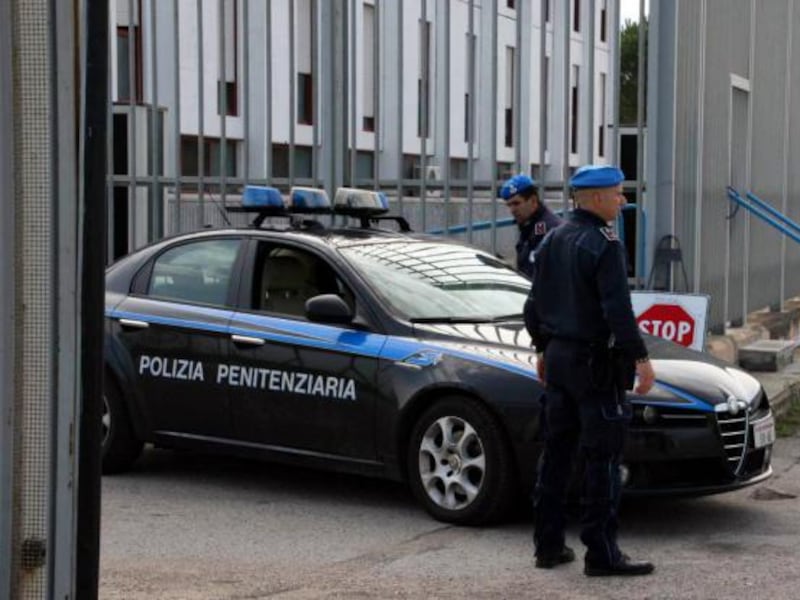 Dai pro Pal ad Askatasuna, a Torino piazze per tutti ma non per la polizia Penitenziaria: “Persa un’occasione”