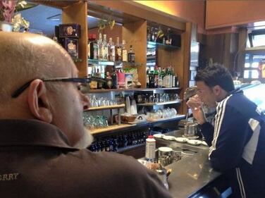 Le vacanze di Renzi: corsa e caffé col padre a Rignano 1