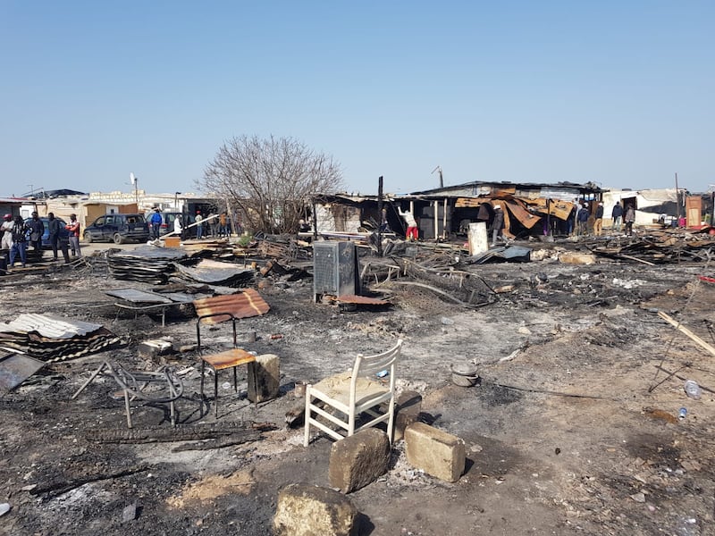 Borgo Mezzanone, la baraccopoli dopo l'incendio 8