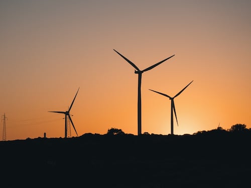 La Puglia accelera sulla transizione energetica