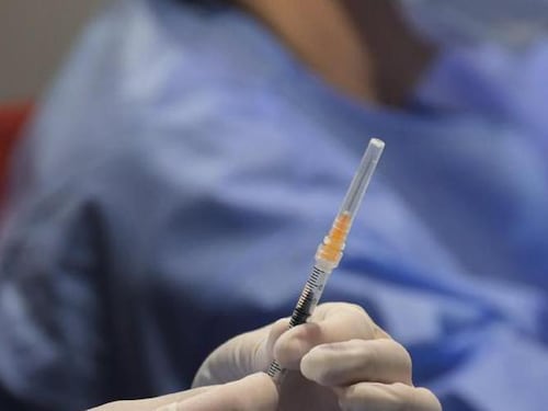 Papa Leone, cos’è l’adenocarcinoma: può manifestarsi senza sintomi