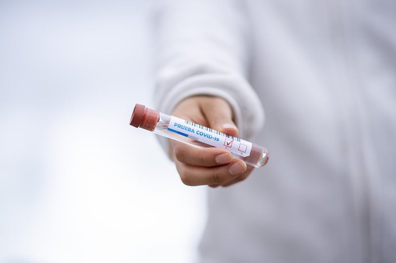 Sono 32.616 i nuovi casi di coronavirus ma calano i morti, 331 in 24 ore